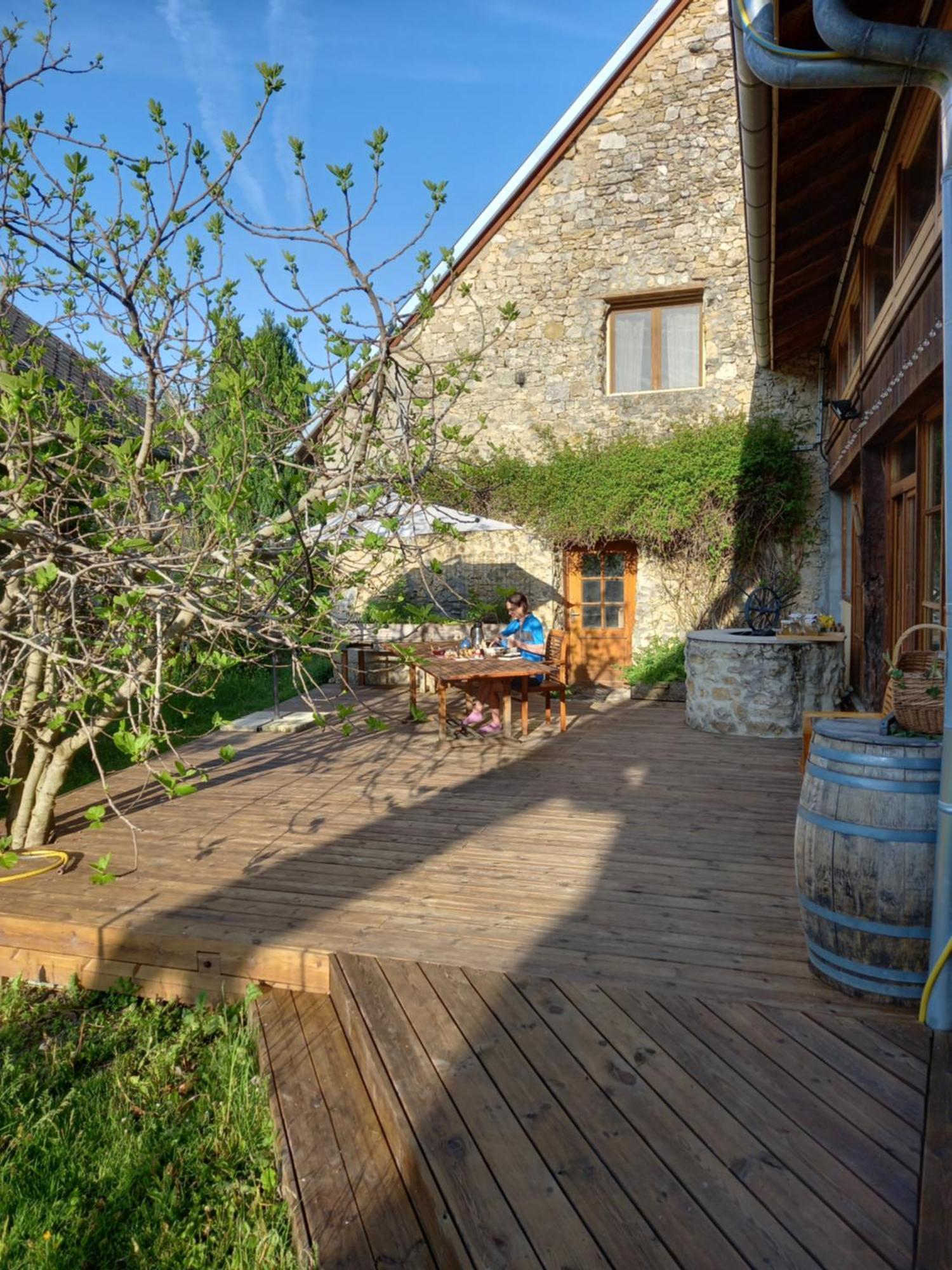 Valreley, Chambres Et Table D'Hotes Eco-Friendly Avec Bain Nordique Au Sud Du Massif Du Jura Champagne-en-Valromey 外观 照片
