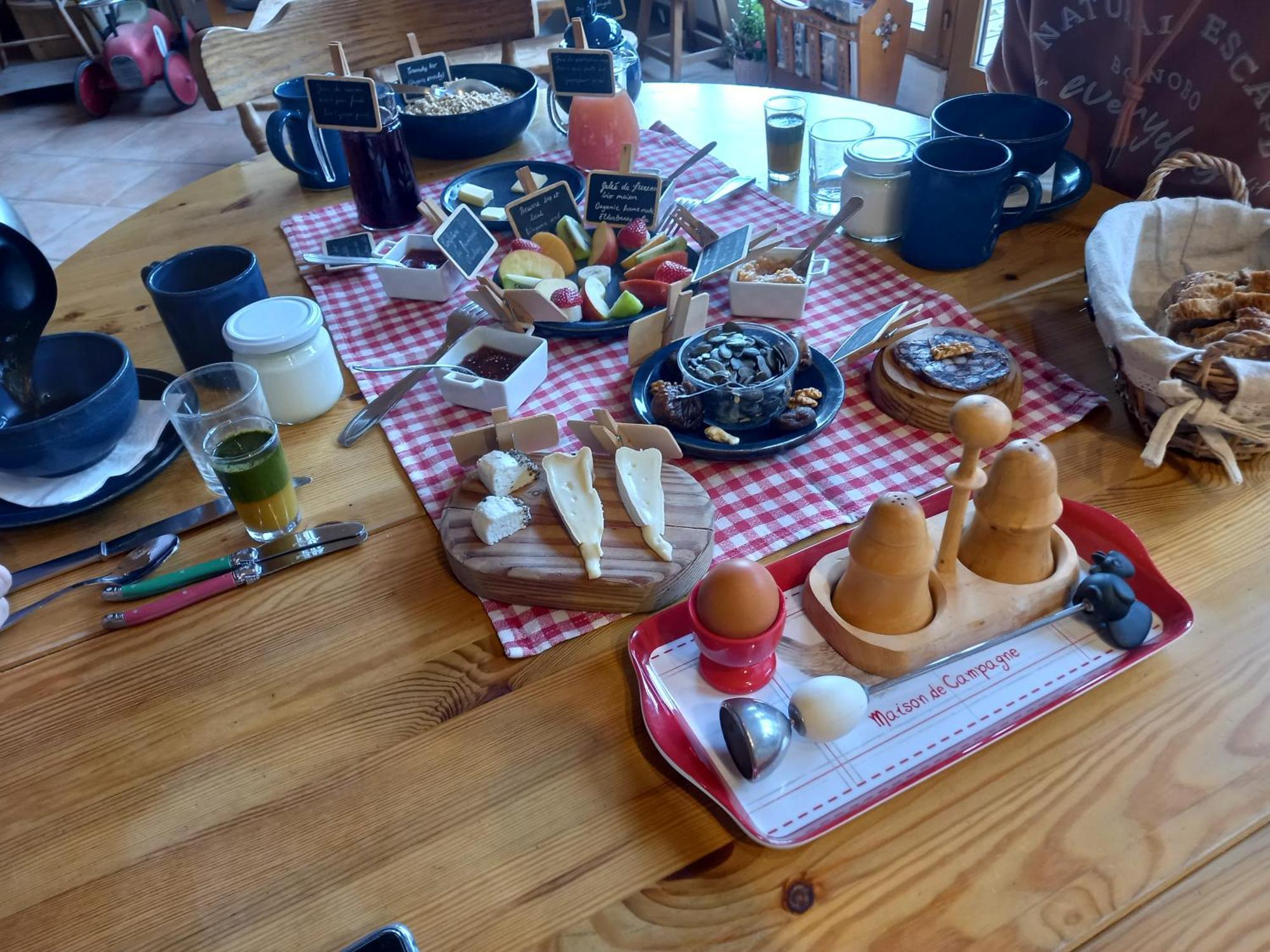 Valreley, Chambres Et Table D'Hotes Eco-Friendly Avec Bain Nordique Au Sud Du Massif Du Jura Champagne-en-Valromey 外观 照片